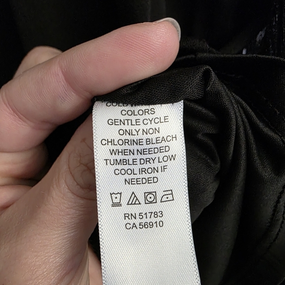 Maurices Black Boxy Long Sleeve Blouse - Picture 6 of 9